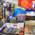【福田屋卸売センター】昭和の駄菓子やおもちゃが卸価格で、大人買いも？
