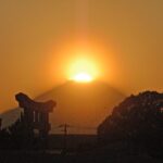 お彼岸の日没時は、寒川町で「ダイヤモンド富士」を